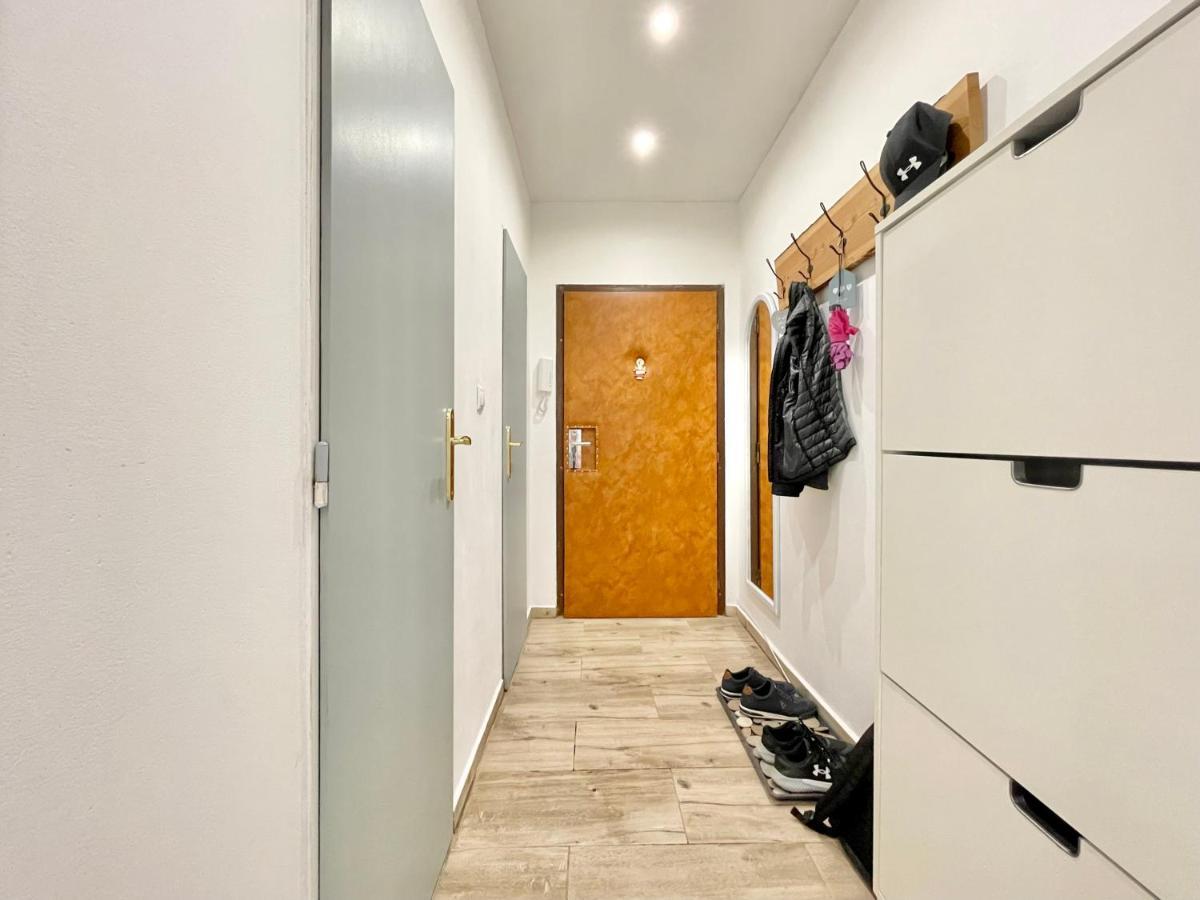 Family-friendly In Apartment