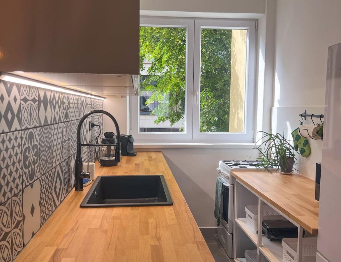96m2 Of Comfort And Style: 4bd In Old Town Bratislava
