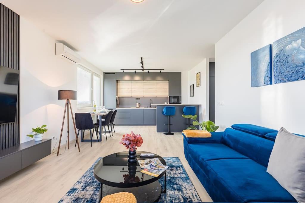 Slovakia Ovocne Sady Airport Apartment *