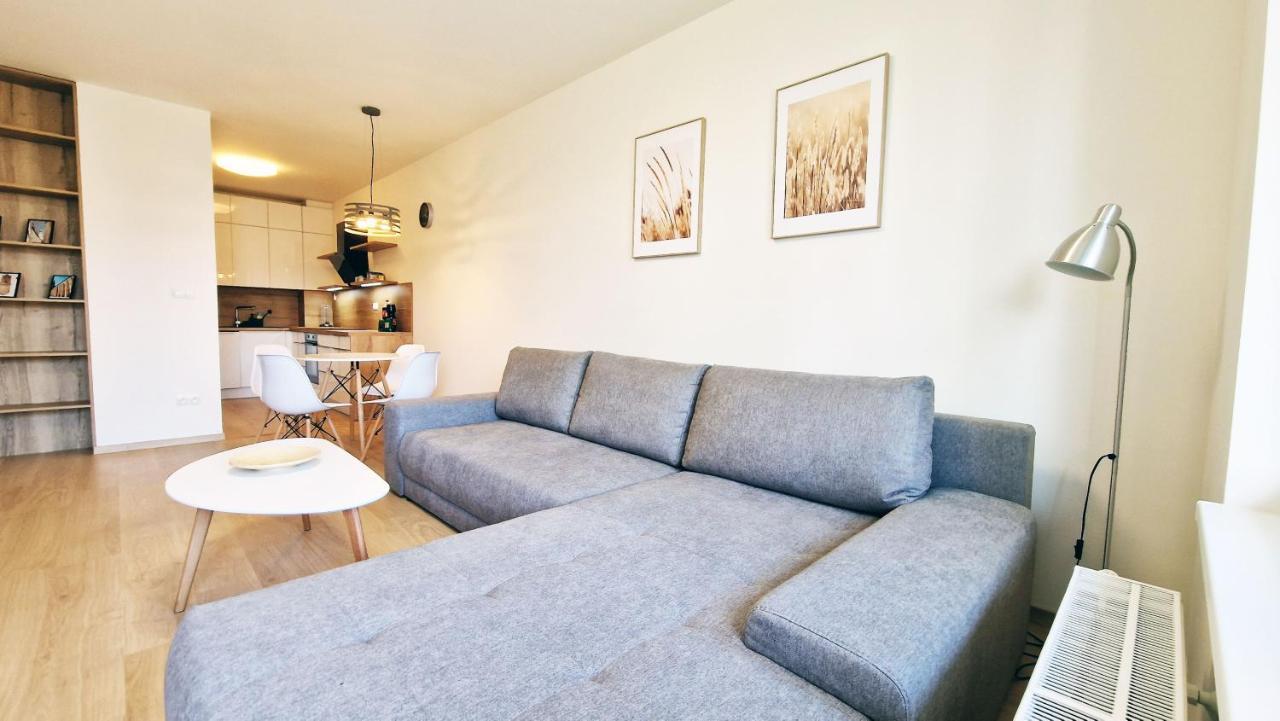 Apartment Luxo 2 By Bratislavatrip