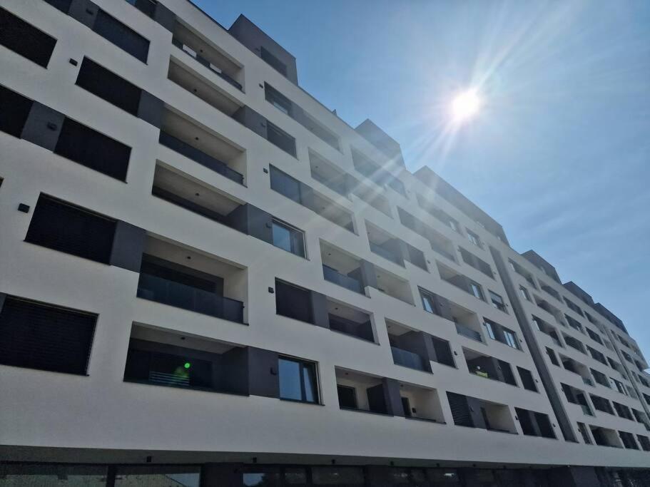 Stylish Urban With Parking Spot * Pressburg