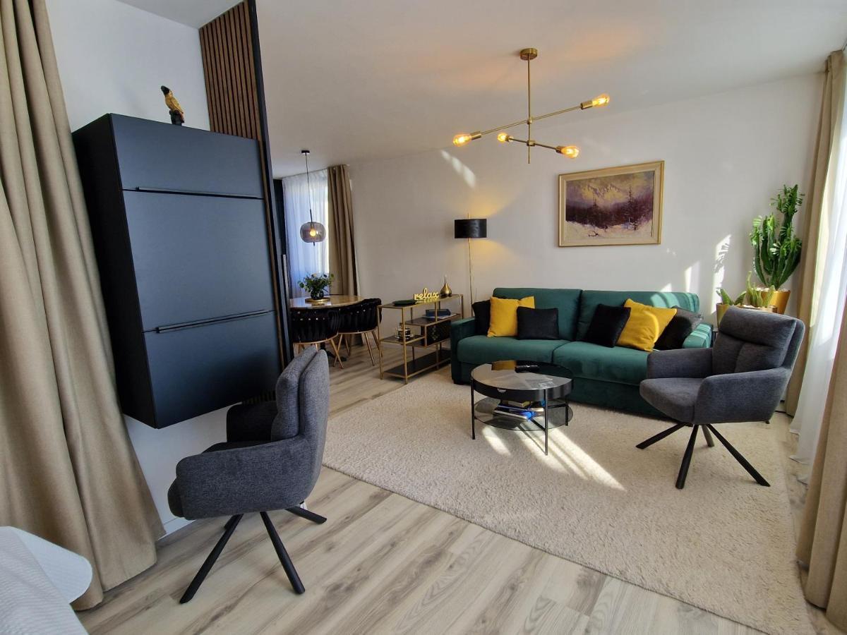 7thheaven Centre Free Parking In The Building * Bratislava