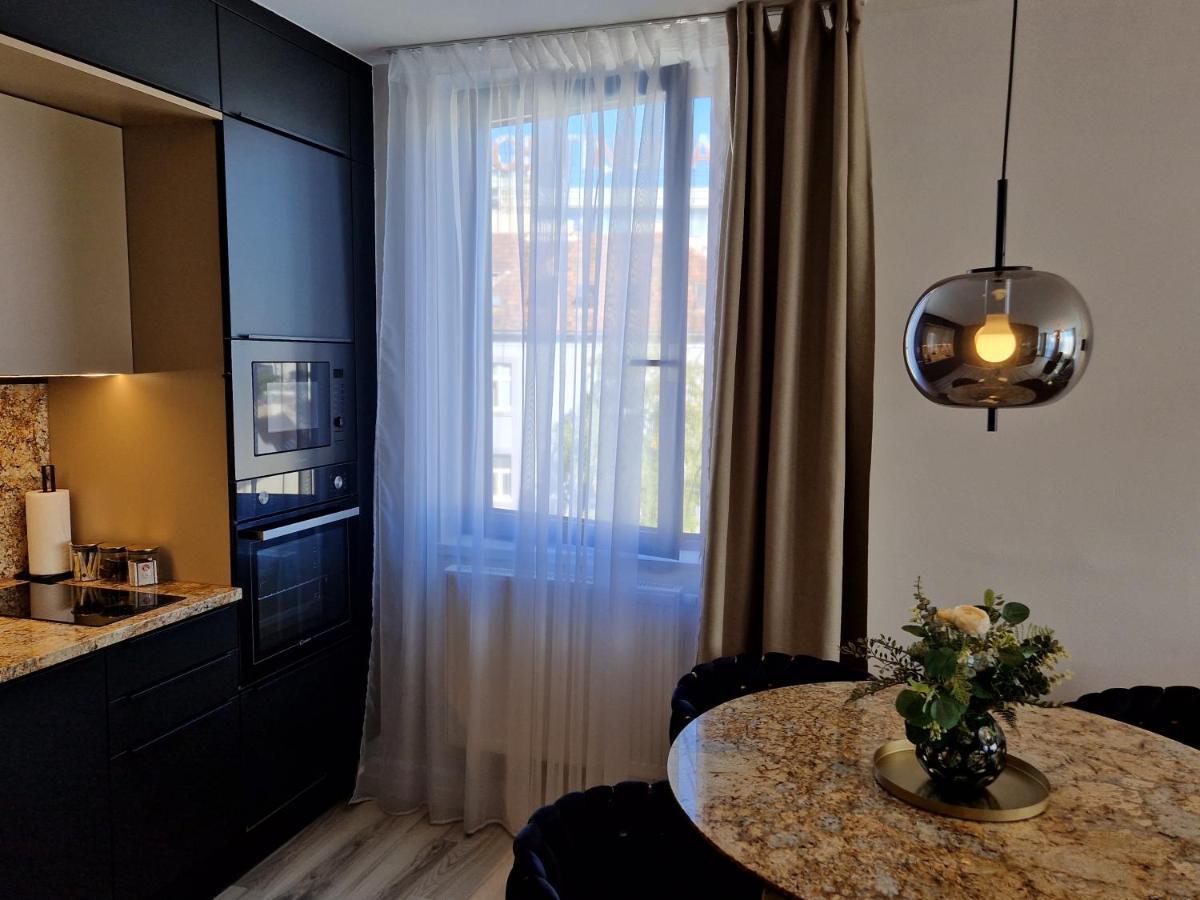 Apartment 7thheaven Centre Free Parking In The Building Bratislava