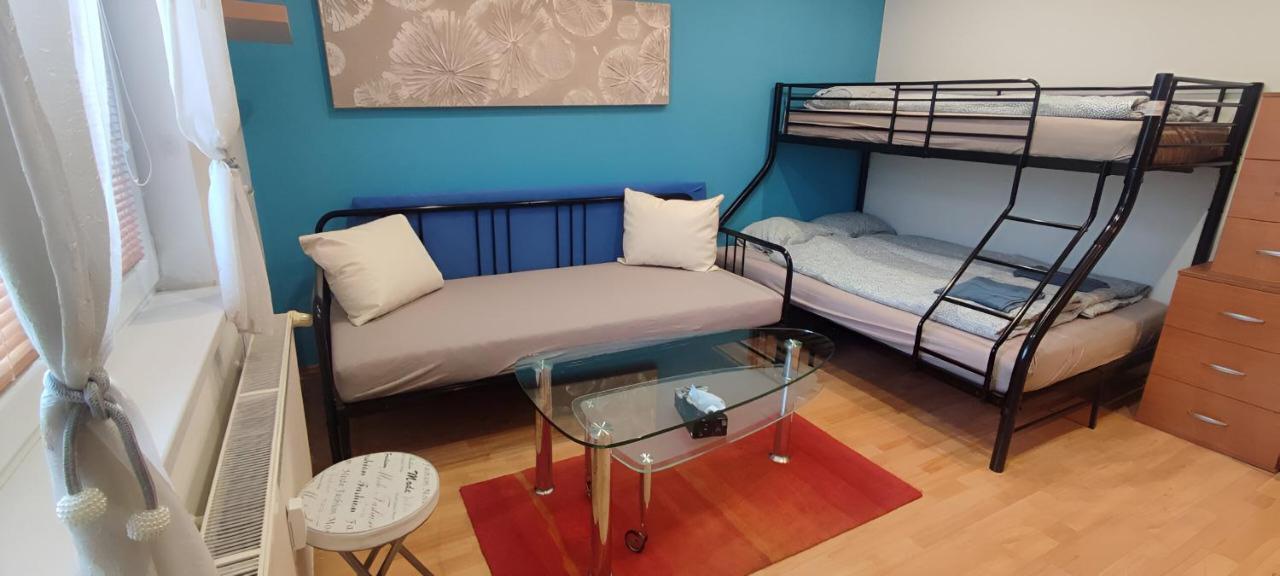 Blue In Center, Location Apartment Bratislava