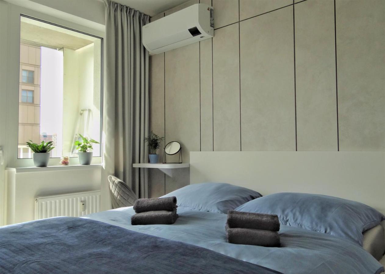 Apartment Urban - Free Parking, Energy, Modern Style Bratislava