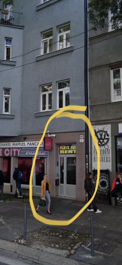 Plaza De Luxe * Bratislava
