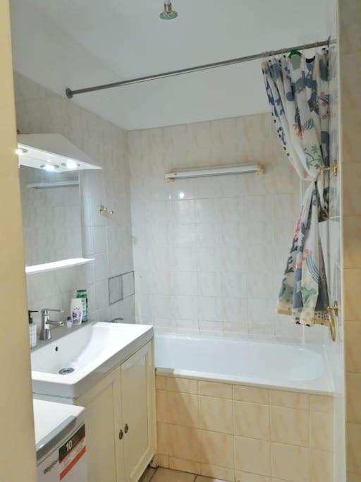 Apartment Centrum With The Self-check-in Bratislava