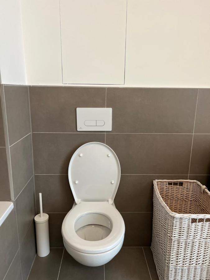 Contemporary Airport Retreat * Bratislava