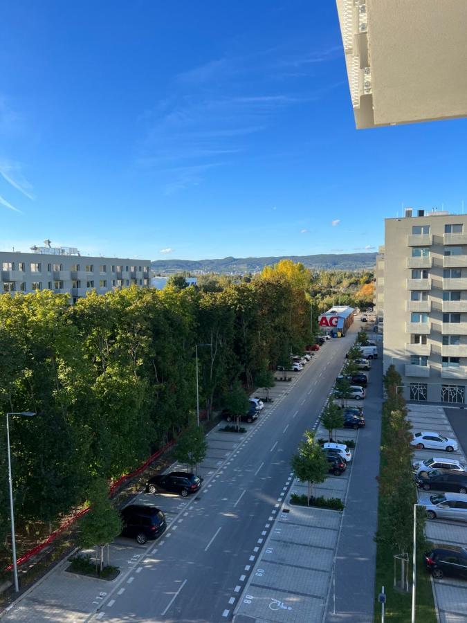 Contemporary Airport Retreat * Bratislava