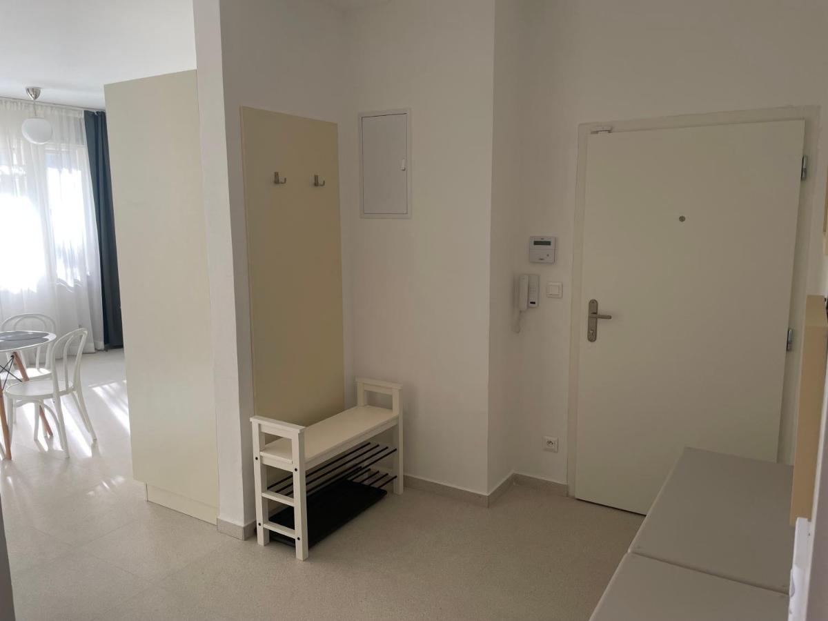 Apartment Skau Dunajska Family Two Bedroom Old Town Bratislava