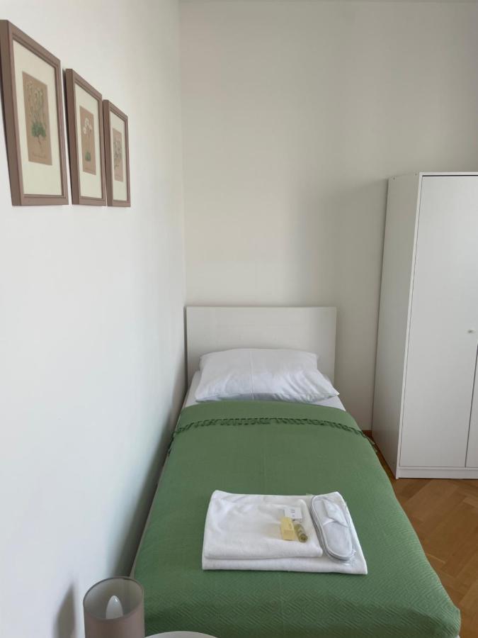Apartment Skau Dunajska Family Two Bedroom Old Town *