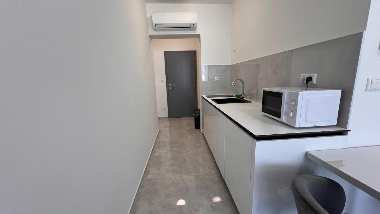 Apartment Air Conditioned 1 Vienna Gate, 3