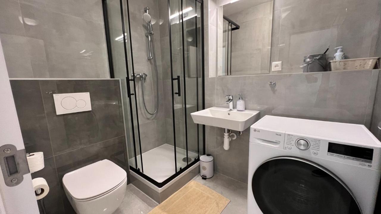 Air Conditioned 1 Vienna Gate, 1 Apartment Bratislava
