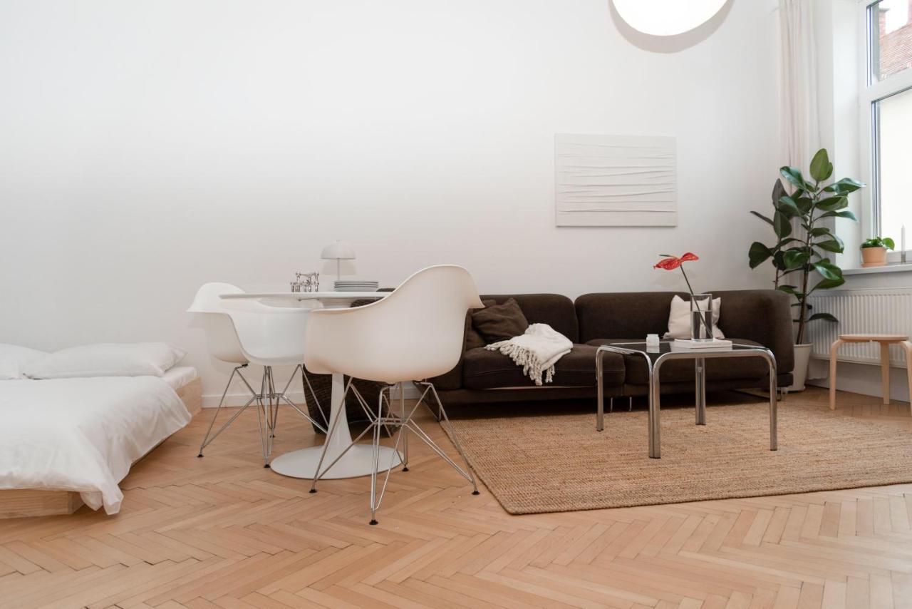 Old Town Oasis - Chic Comfort & Elegance Apartment Pressburg