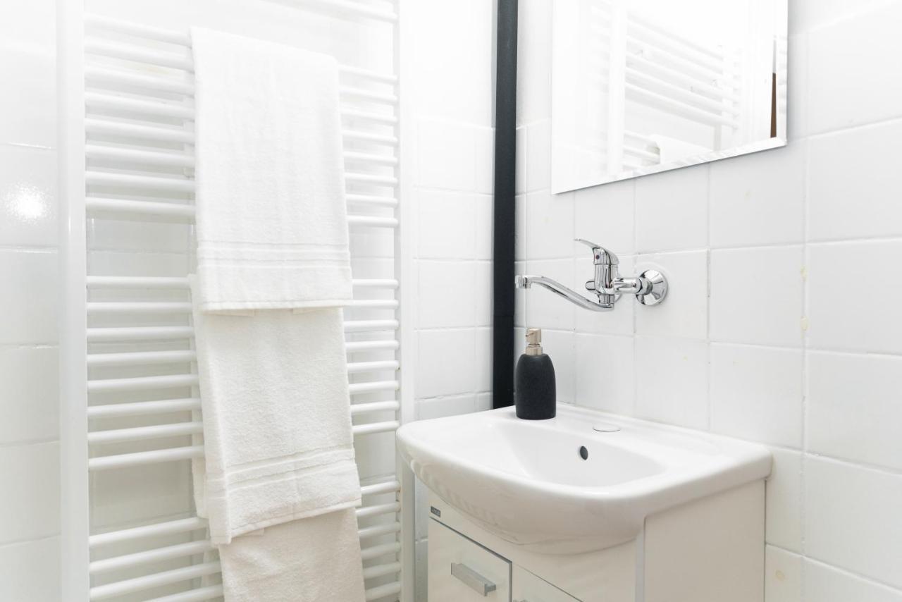 Apartment Old Town Oasis - Chic Comfort & Elegance