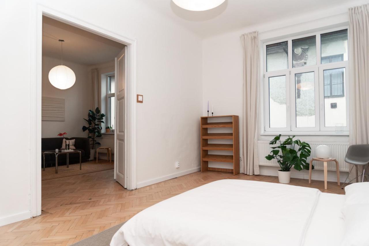 Apartment Old Town Oasis - Chic Comfort & Elegance Pressburg
