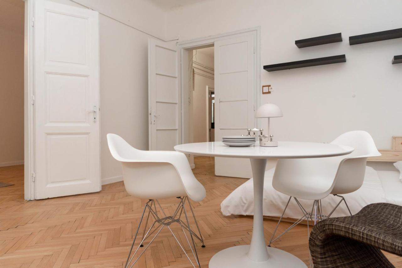 Old Town Oasis - Chic Comfort & Elegance Pressburg