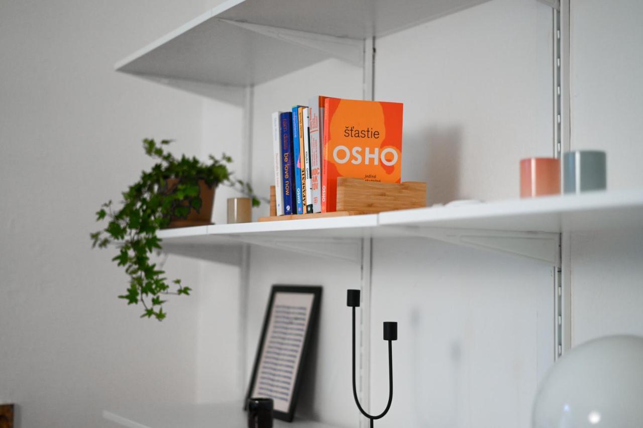 Apartment Old Town Oasis - Chic Comfort & Elegance