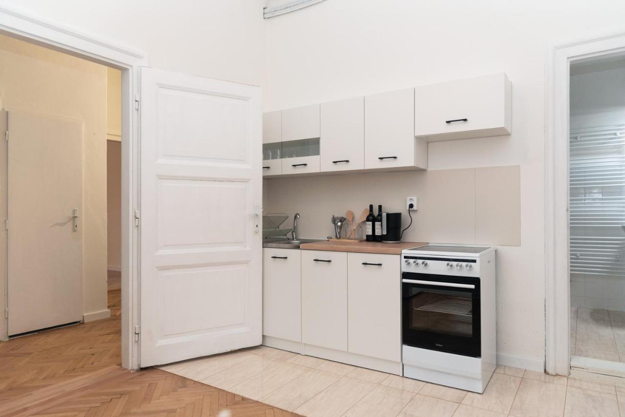 Apartment Old Town Oasis - Chic Comfort & Elegance *