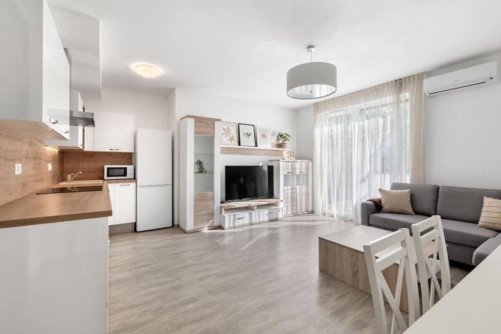 Utulny Apartman V Centre Diania