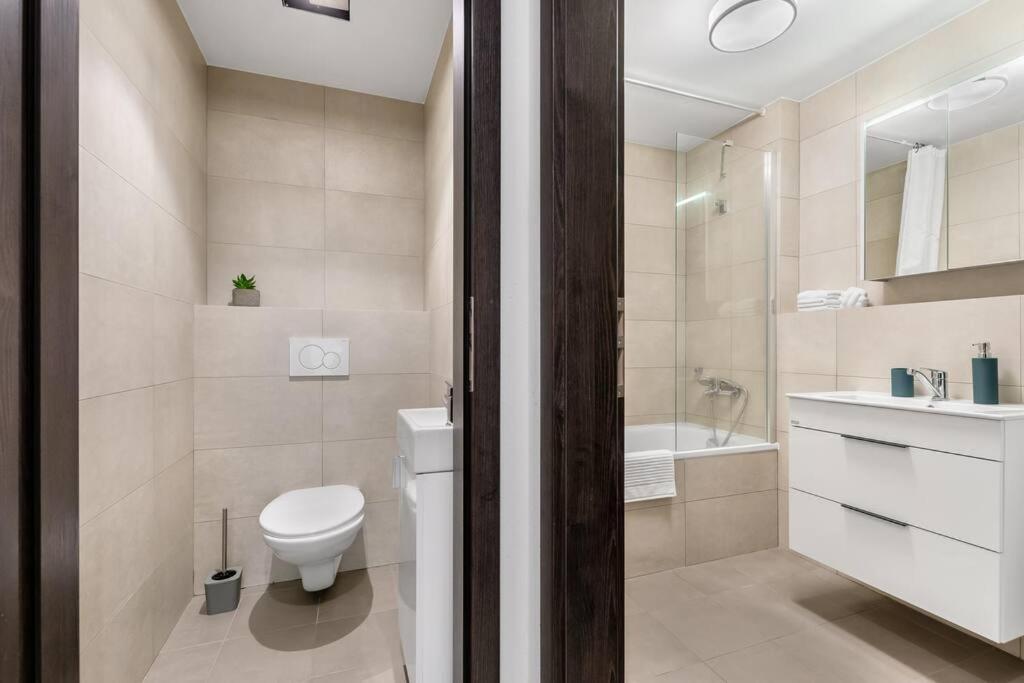Utulny Apartman V Centre Diania Căn hộ Bratislava