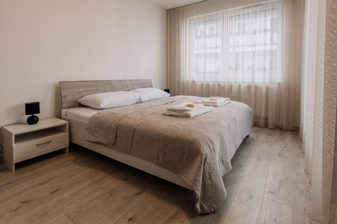 Skau 2 Old Town Family & Business 2 Floor Free Parking * Bratislava