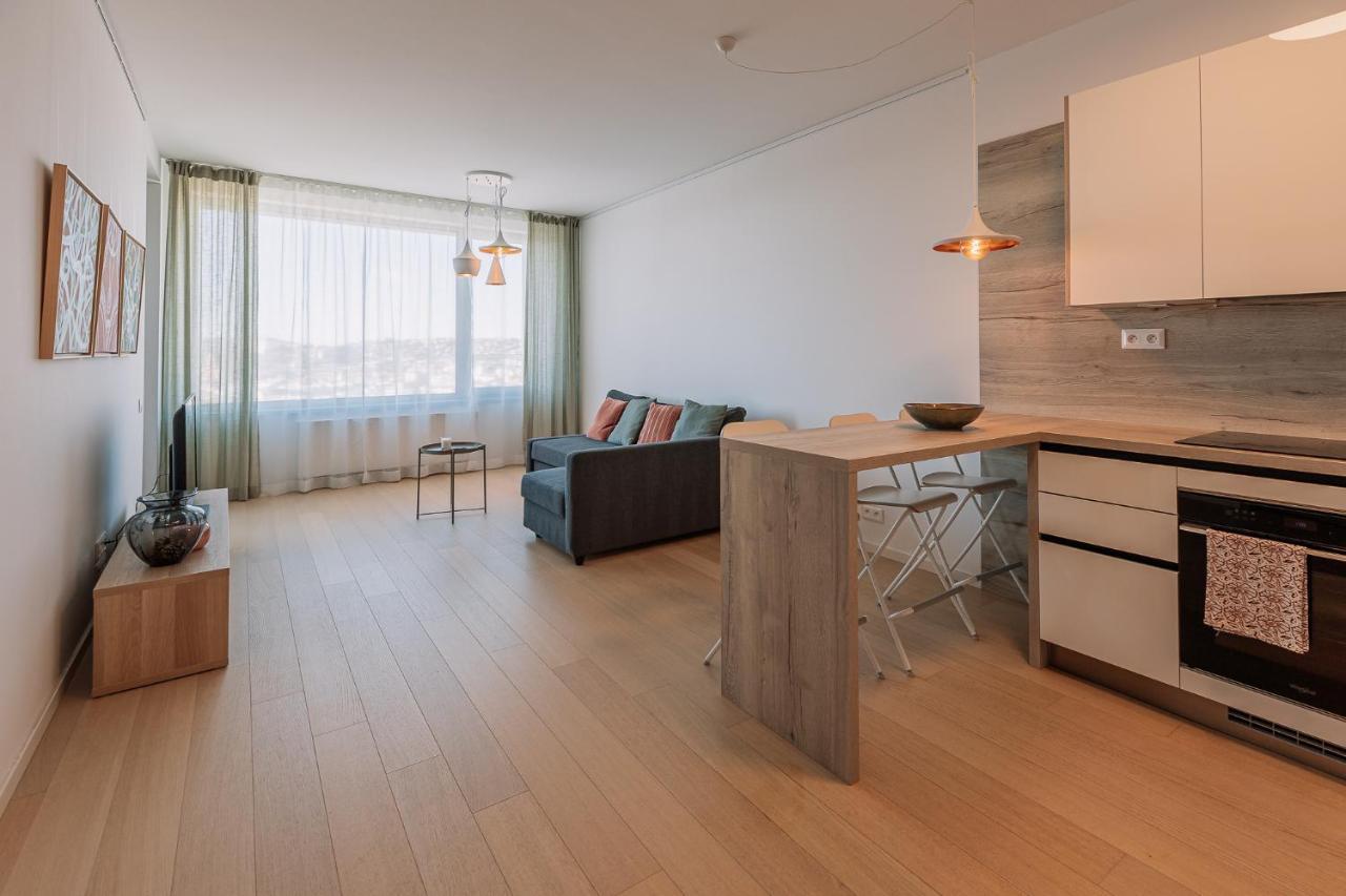 Skau Coral In Sky Park 22 Floor 1tower Panoramic View Free Parking *