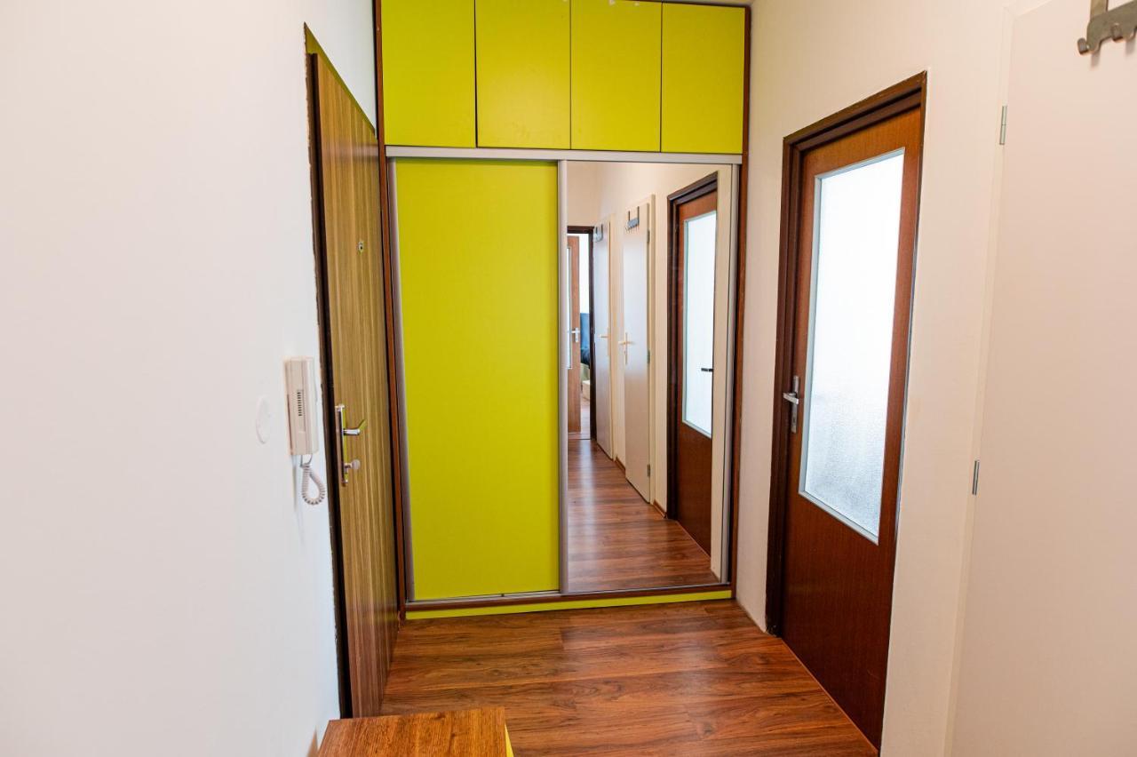Apartamento Private 1 Km From Center With Kitchen *