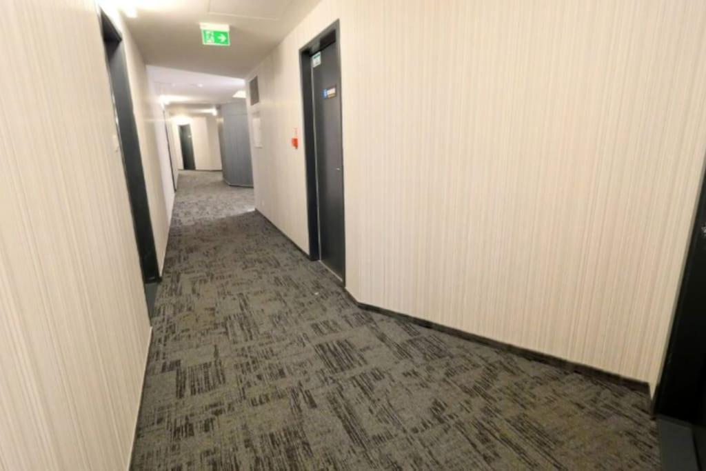 Downtown In The Heart Of The New Center, 4 Persons, Parking * Bratislava