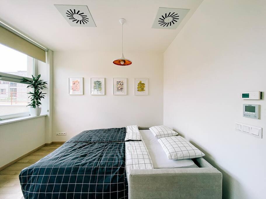 Apartment New In Quiet Part Of The Center *