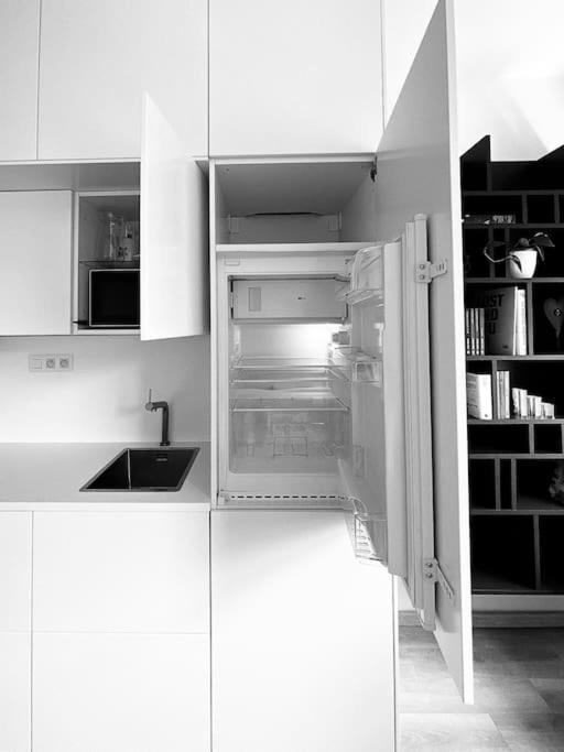 New In Quiet Part Of The Center Apartment Bratislava