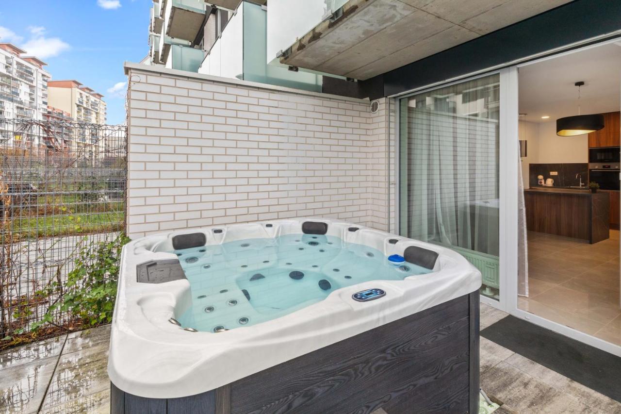 Apartment Lam Jegeho Alej - Jacuzzi - Free Parking *