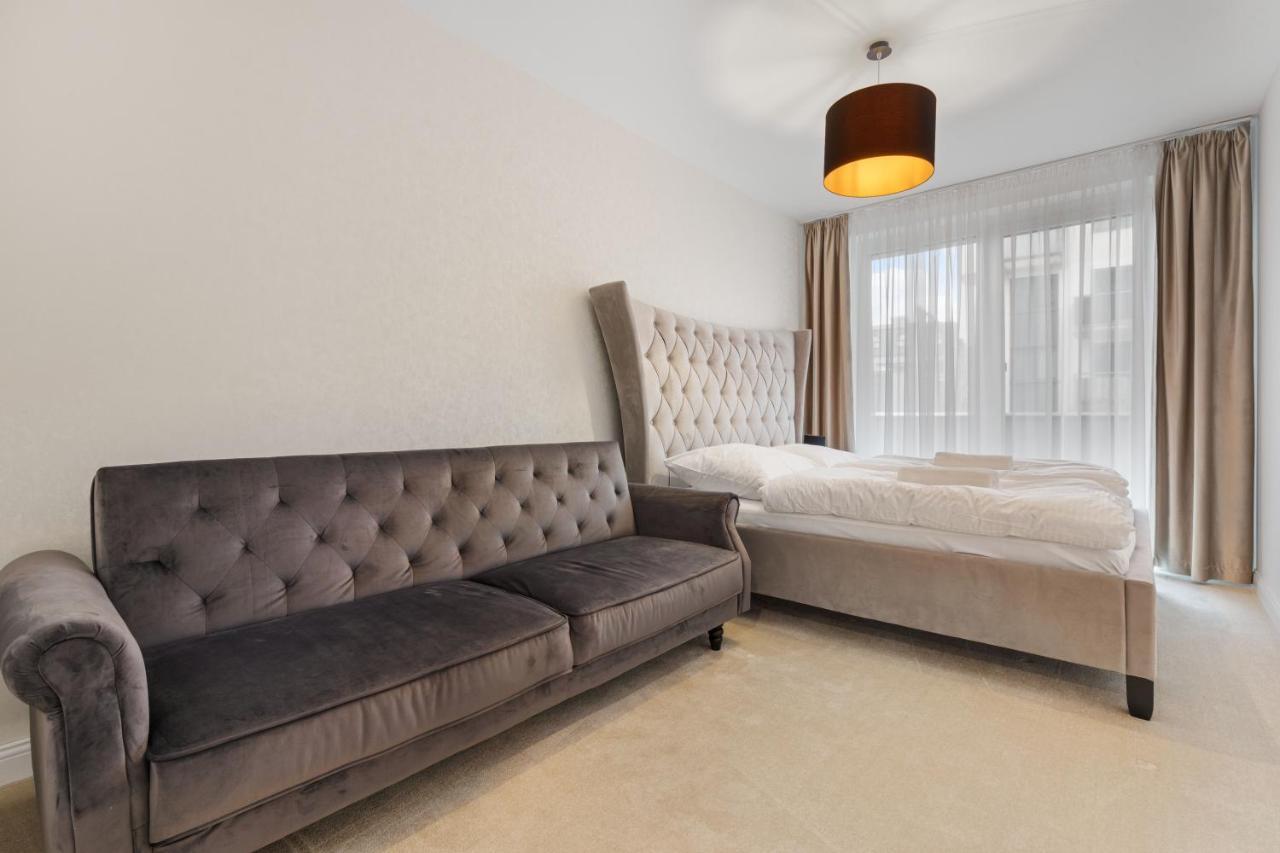 Lam Jegeho Alej - Jacuzzi - Free Parking Apartment