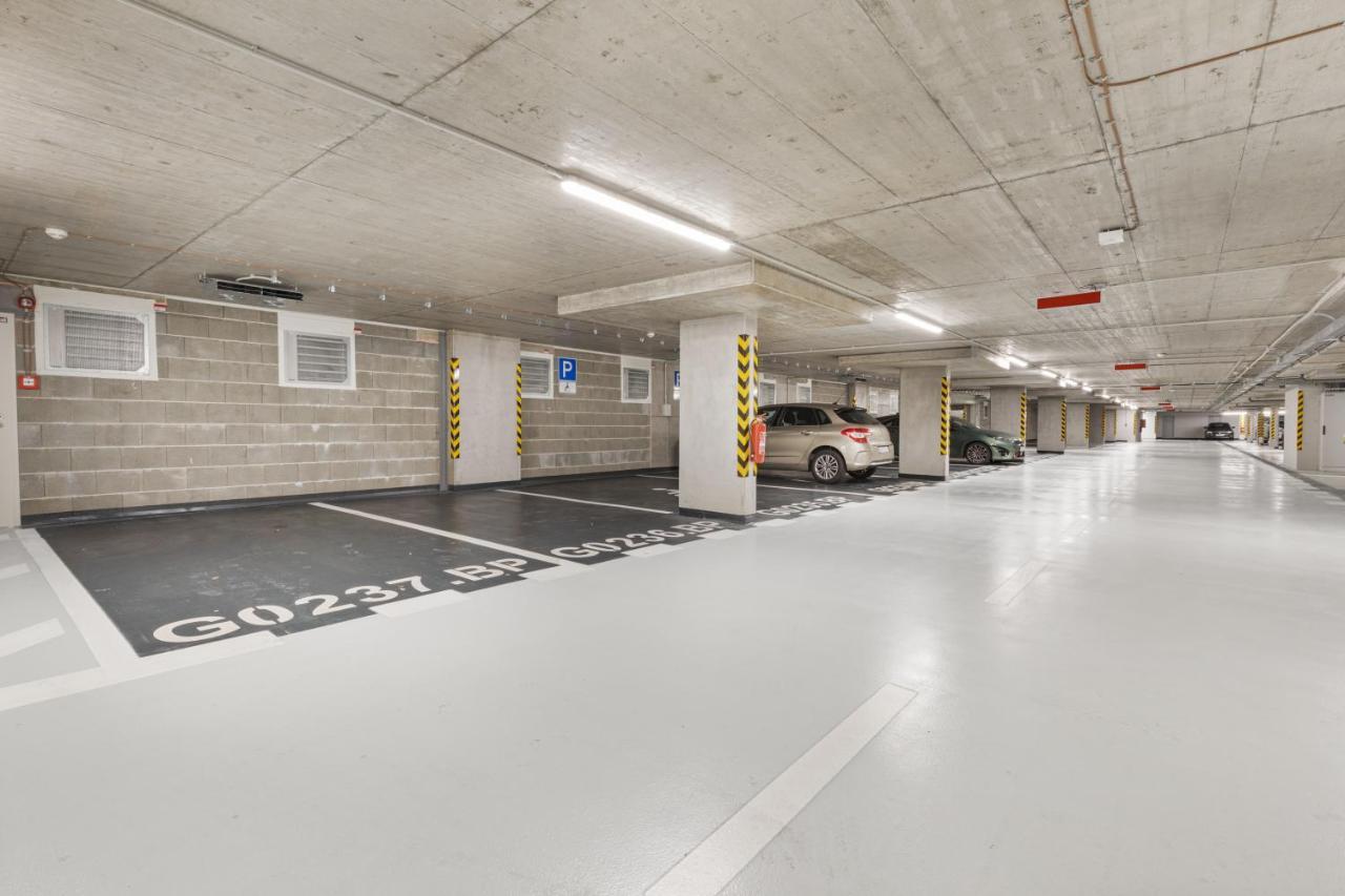 Apartment Lam Jegeho Alej - Jacuzzi - Free Parking Pressburg