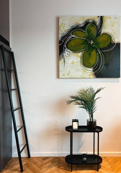 Apartment Getaway *