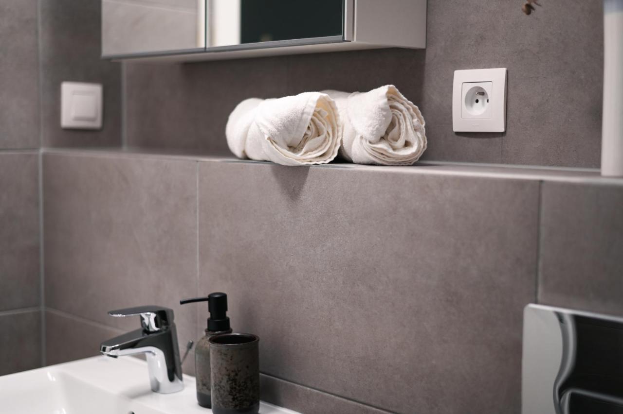 Center - Modern & Elegant Apartment Bratislava