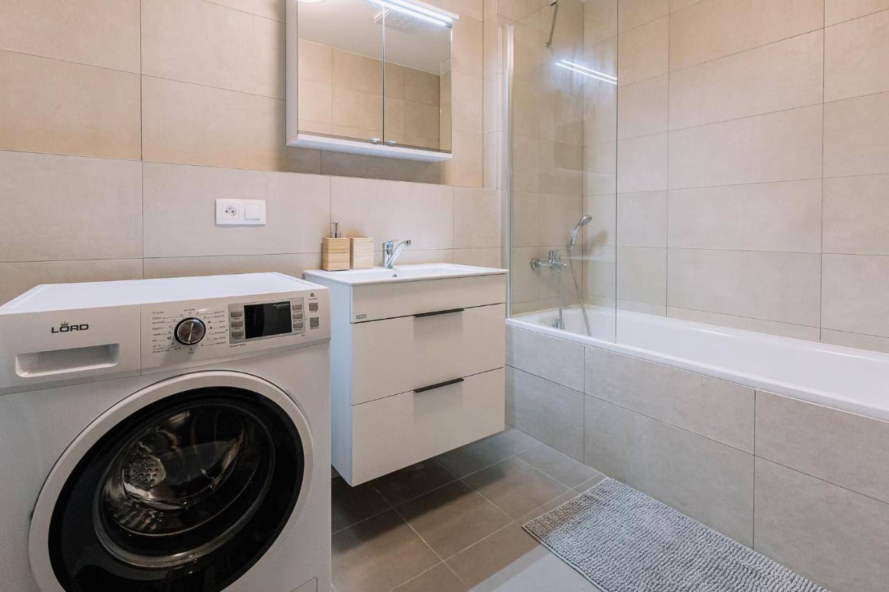 Skau Dunajska 58a Apt3