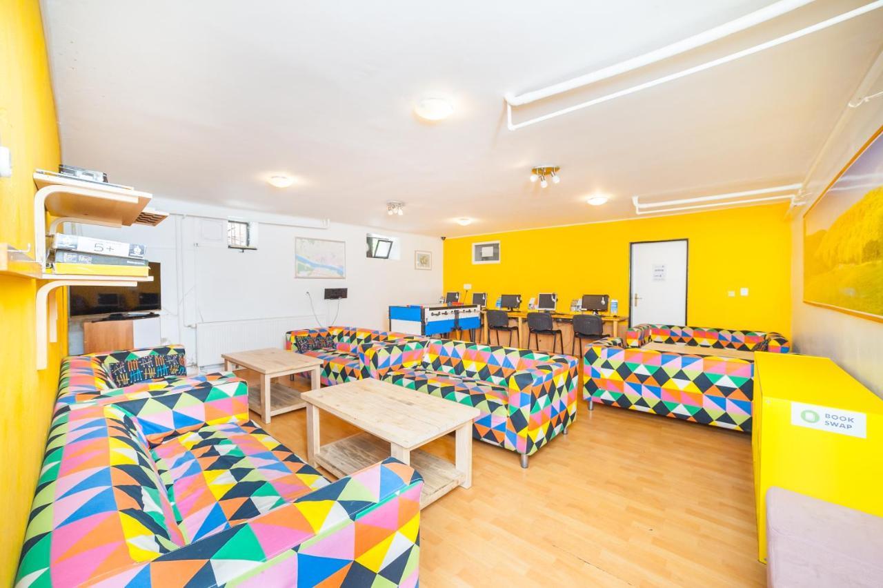 Nhà trọ Patio Dorms *