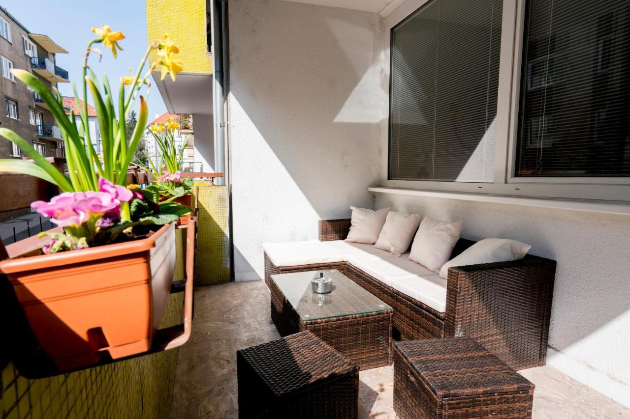 Stylish Centrally Located 1br With Parking * Bratislava