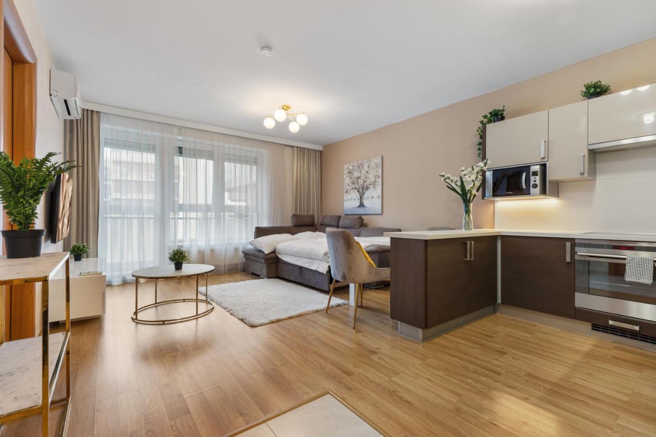 Lam Eden Park W Free Parking Bratislava
