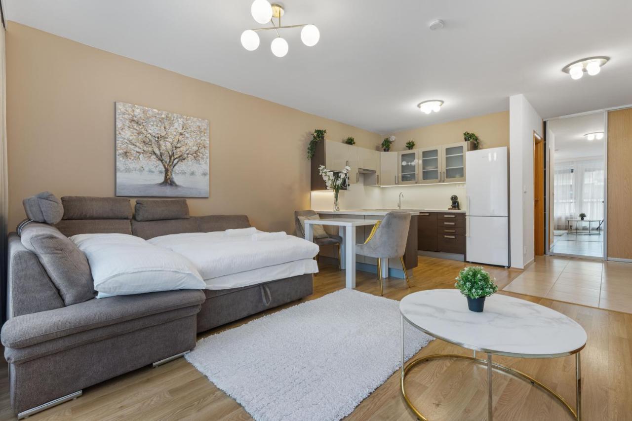 Apartment Lam Eden Park W Free Parking Bratislava