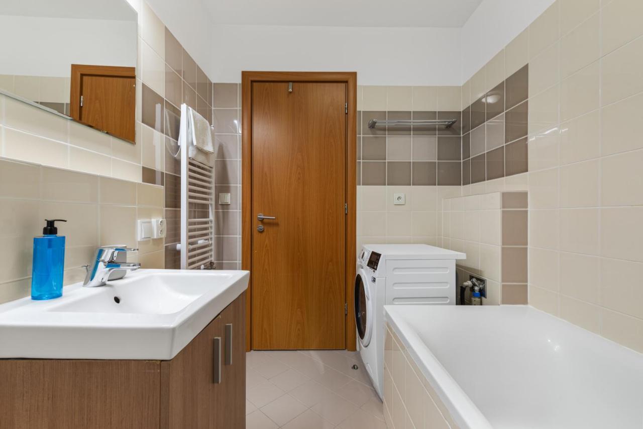 Lam Eden Park W Free Parking Bratislava