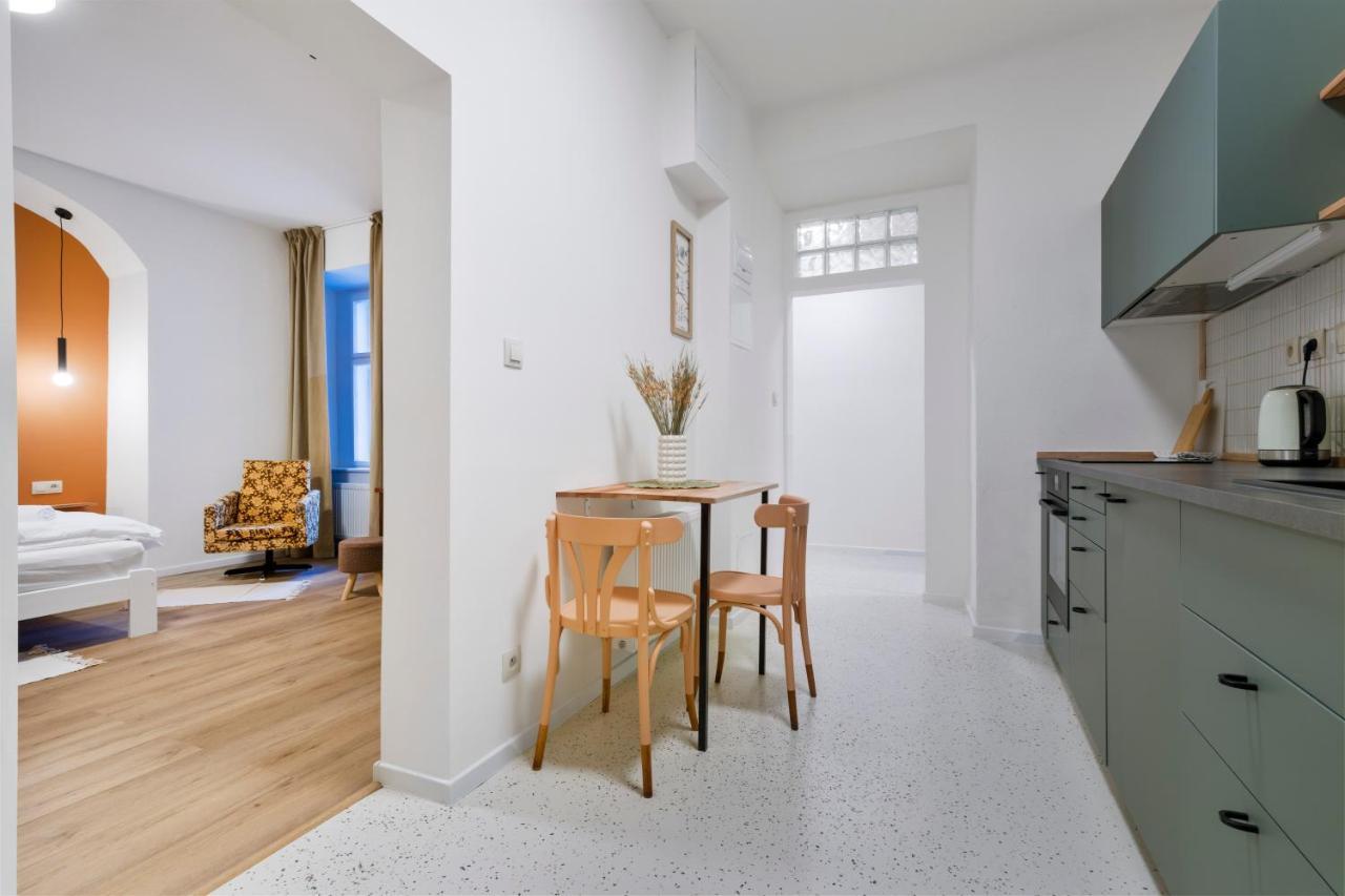 Charming In Centre /w Ac Pressburg