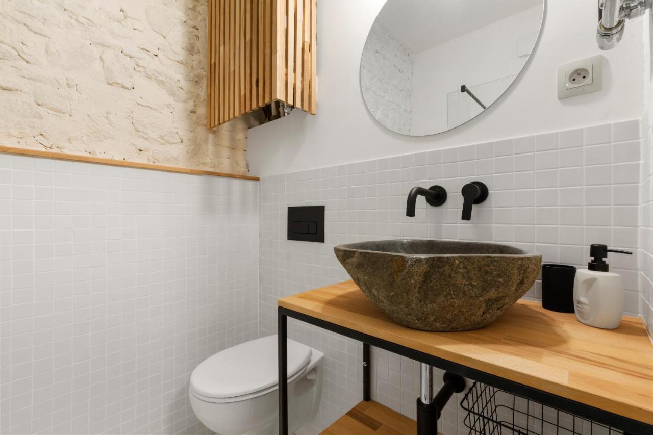 Charming In Centre /w Ac Apartment