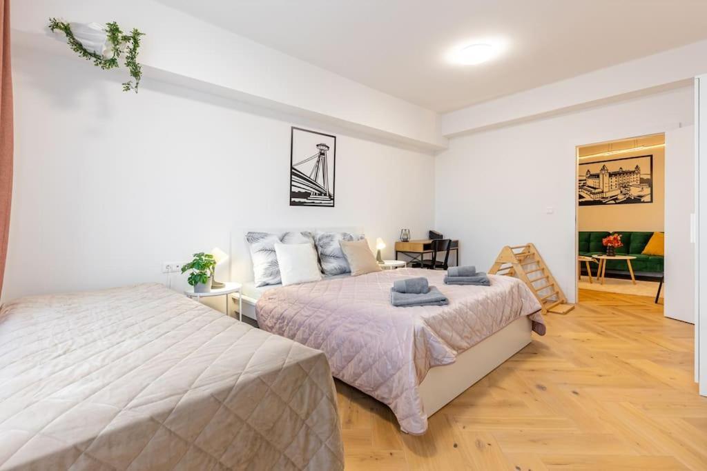 Bnb Slovakia Vazovova Oasis Retreat In Apartment Bratislava