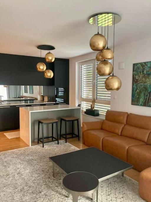 Apartamento Luxusny Byt Blizko Niv