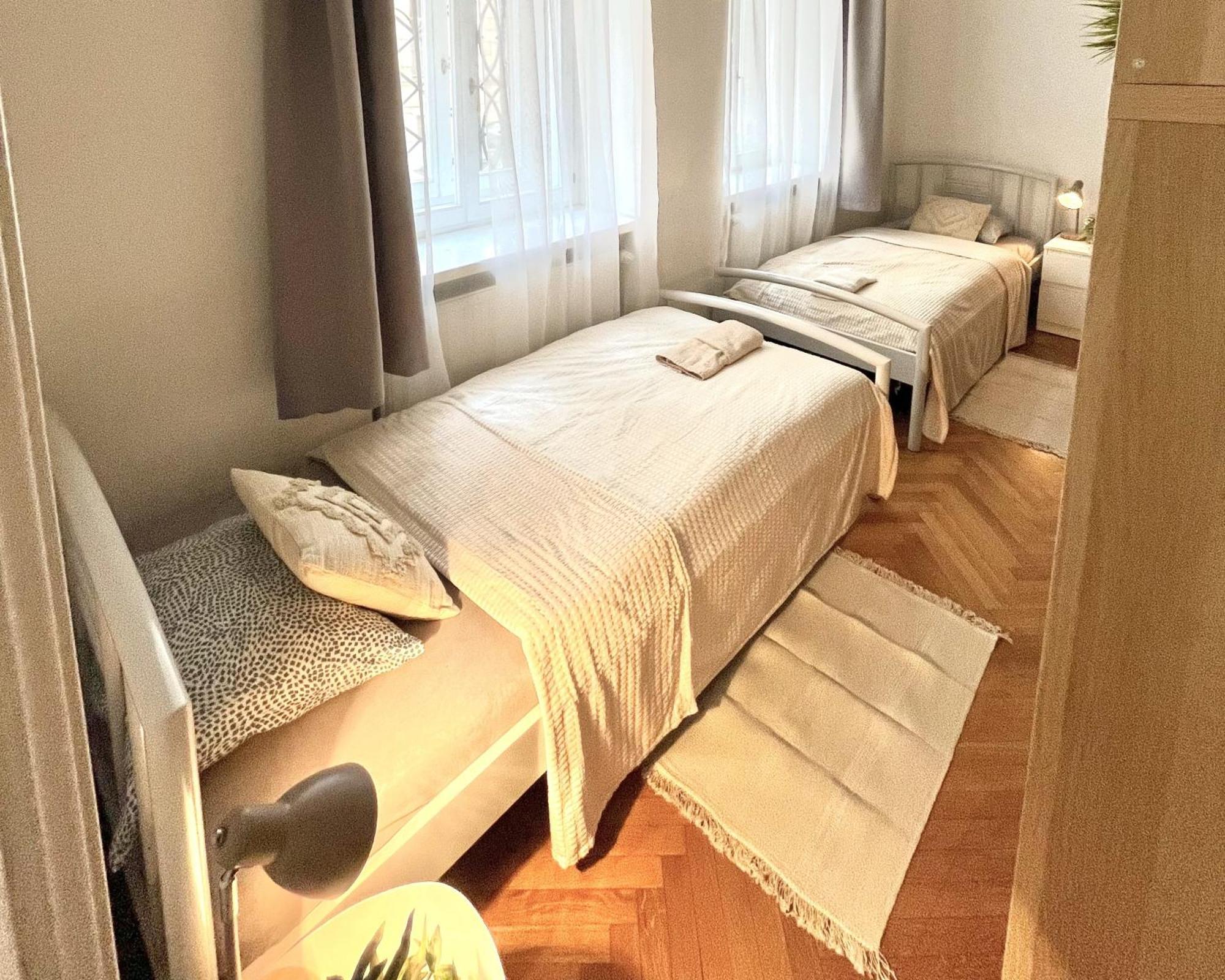 Apartment Mia - Old Town, Ac *