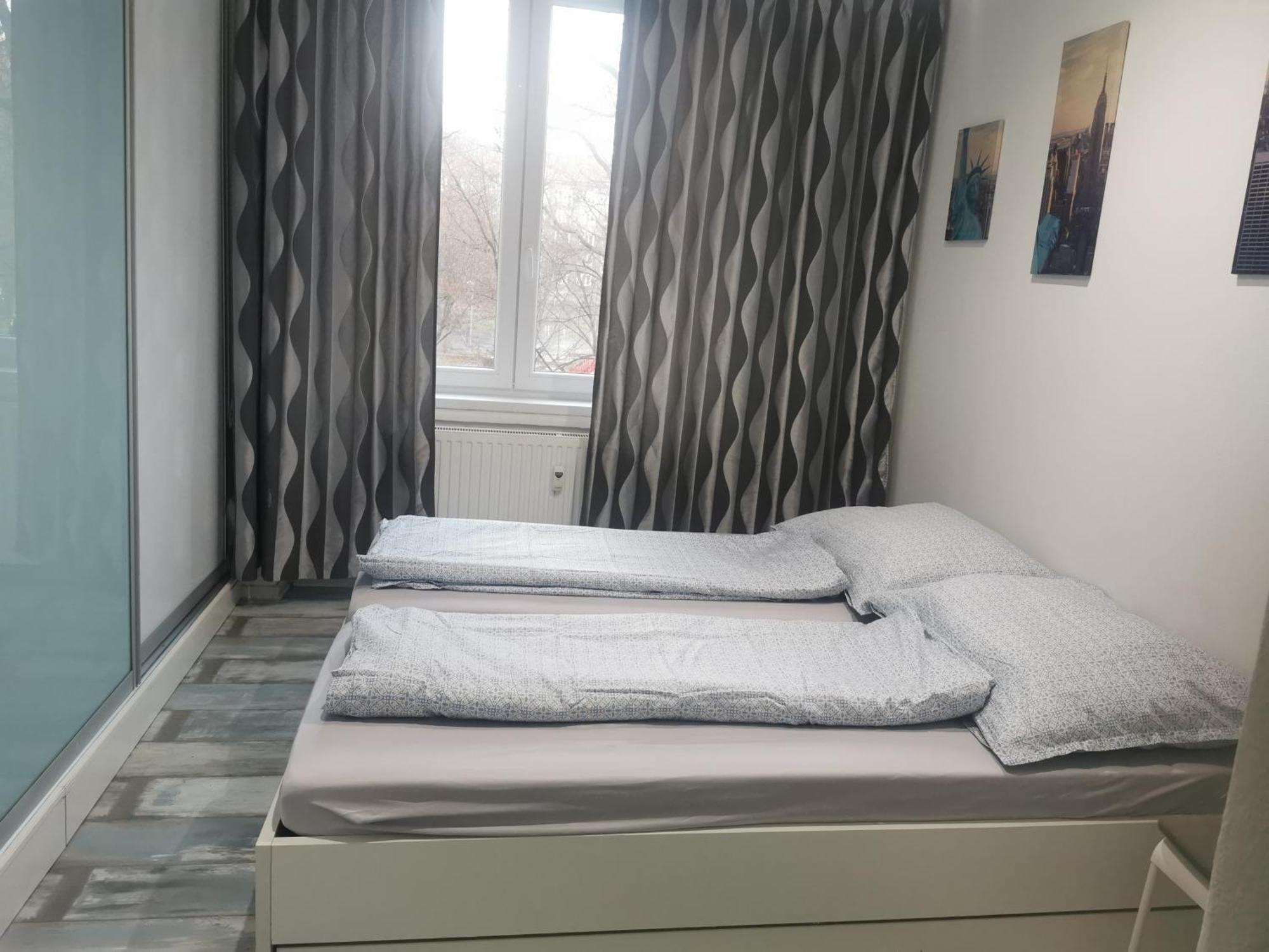 Modry Apartman, Racianska 29, *