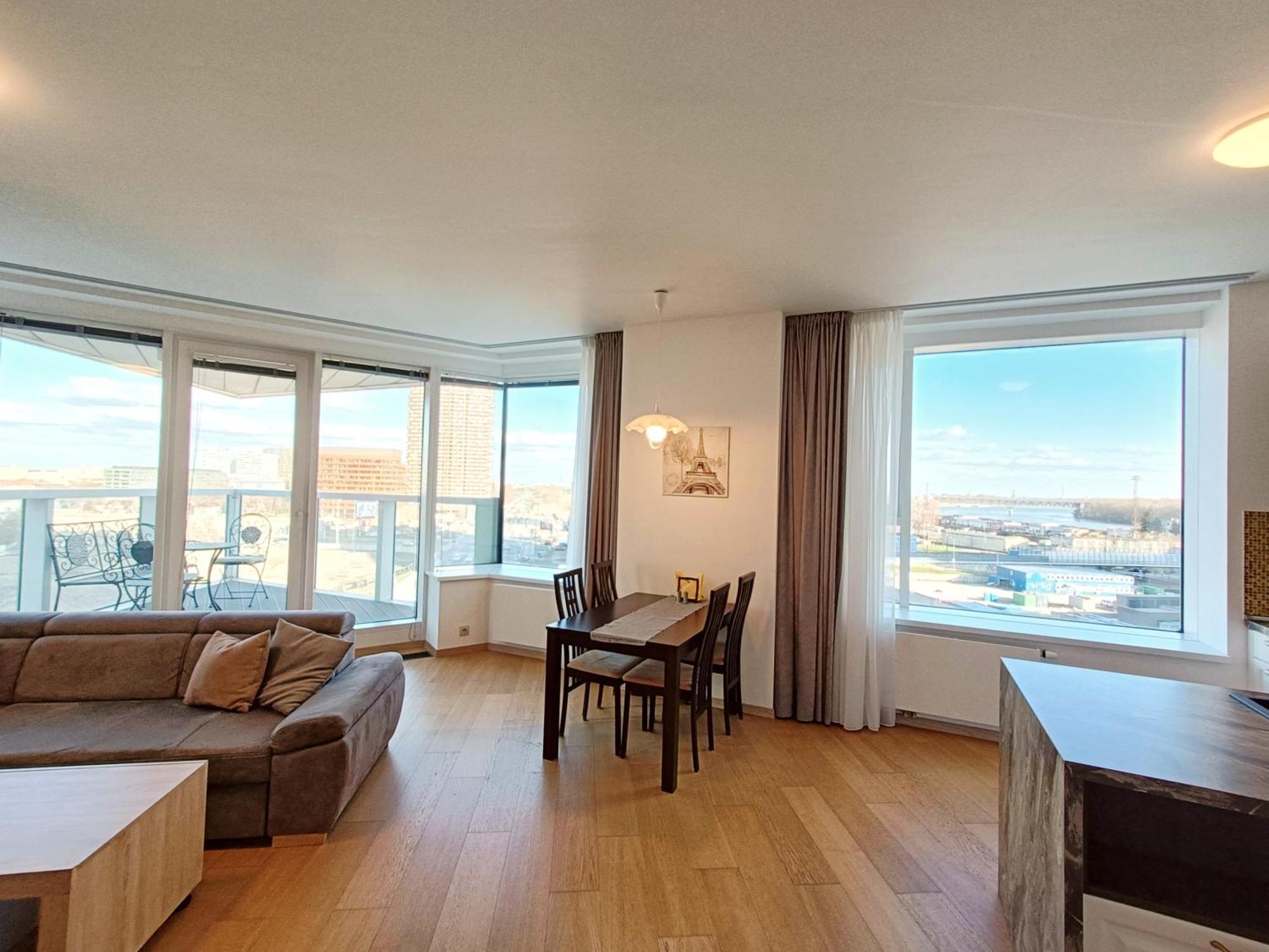 Sag Panorama 3 Free Parking Free Wifi Apartment Pressburg