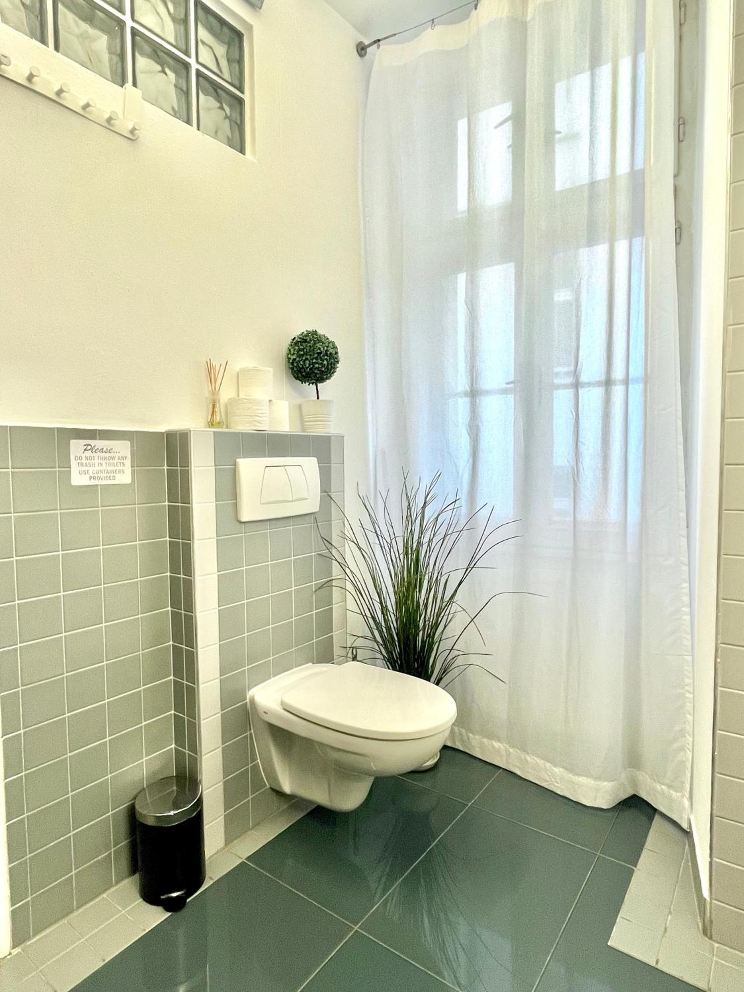 Apartment Bond Old Town
